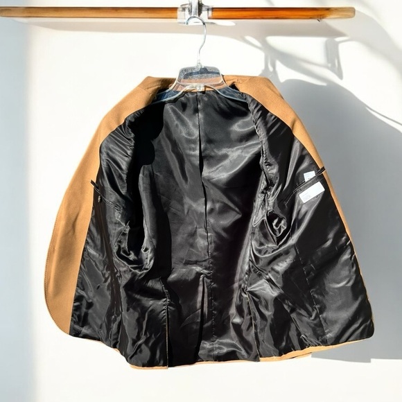 Men's Tan Blazer - Picture 3 of 8